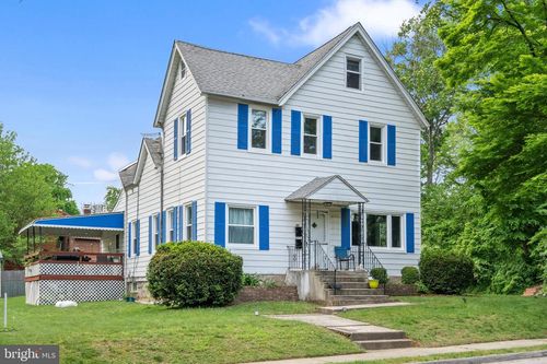 2-95 W Greenwood Ave, LANSDOWNE, PA, 19050-1551 | Card Image