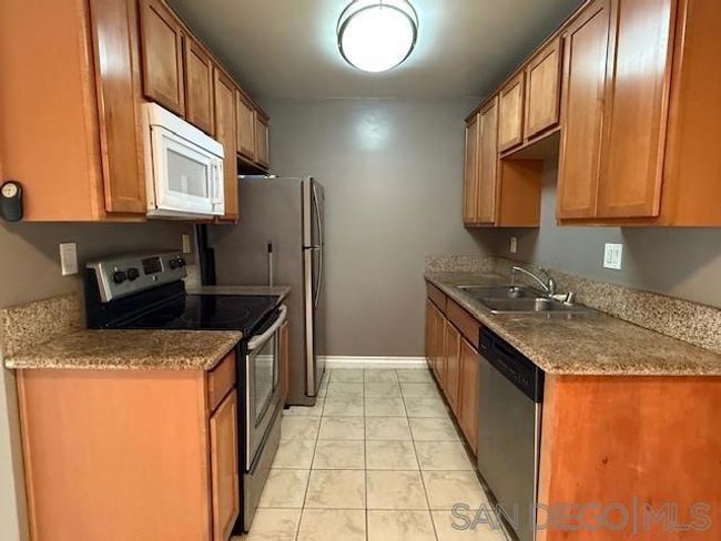 UNIT-19 - 1386 E Madison Ave, Condo with 2 bedrooms, 2 bathrooms and 1 parking in El Cajon CA | Image 10