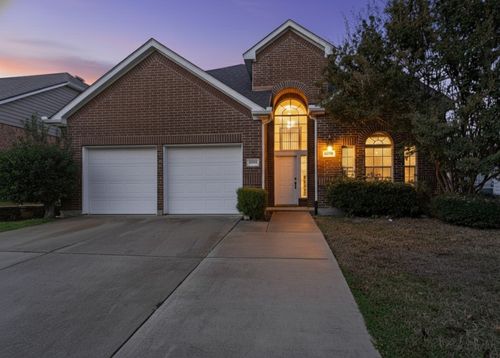 3901 Citadel Dr, Garland, TX, 75040-1084 | Card Image