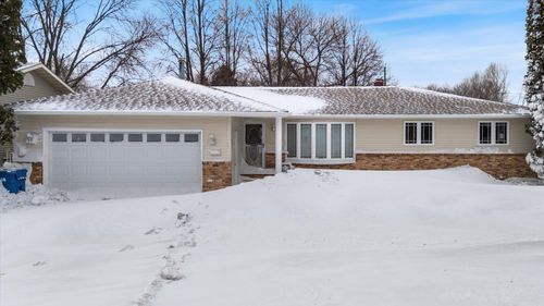 606 3rd St Ne, Dilworth, MN, 56529-1137 | Card Image
