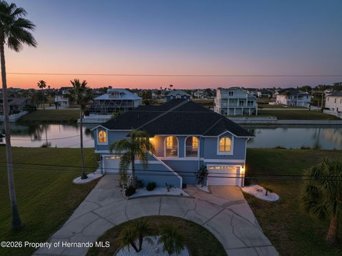 3511 Triggerfish Dr, HERNANDO BEACH, FL, 34607-3664 | Card Image