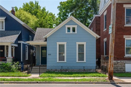 666 Oak St, Dayton, OH, 45410-1432 | Card Image