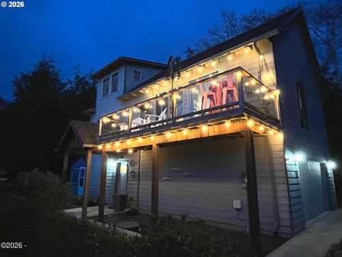 15 Shell St, Yachats, OR, 97498 | Card Image