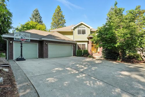 4909 S Bella Vista Dr, Veradale, WA, 99037-9151 | Card Image