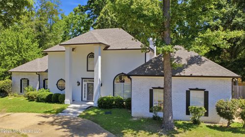 409 Fawnwood Dr, Brandon, MS, 39042-4007 | Card Image
