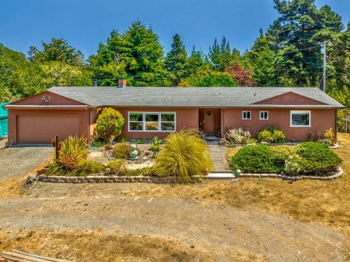 18841 Lahmon Lane, Fort Bragg, CA, 95437 | Card Image