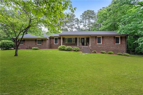 3047 Isley Dr, Snow Camp, NC, 27349-9200 | Card Image