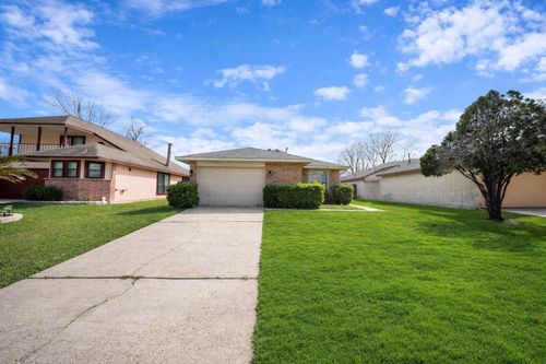 15242 Peachmeadow Ln, Channelview, TX, 77530-2152 | Card Image