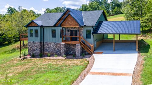 915 River Cliff Dr, Kodak, TN, 37764 | Card Image