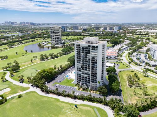 501-2000 Presidential Way, West Palm Beach, FL, 33401-1515 | Card Image