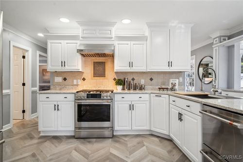 1553 Degrasse Dr, Hayes, VA, 23072-3847 | Card Image