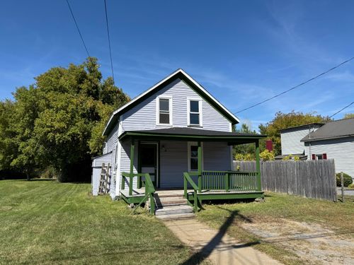 18 Hill St, Keeseville, NY, 12944-1006 | Card Image