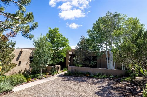5 Estates Dr, Santa Fe, NM, 87506-1299 | Card Image