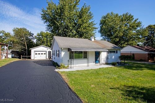 1997 Hout Rd, Mansfield, OH, 44905-1824 | Card Image