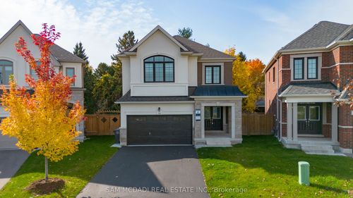 56 Workgreen Park Way, Brampton, ON, L6Y6J7 | Card Image