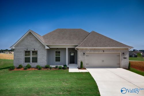 154 Elledge Farm Dr, Hazel Green, AL, 35750-7939 | Card Image