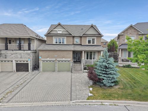 9 Bassview Crt, Richmond Hill, ON, L4E0M3 | Card Image