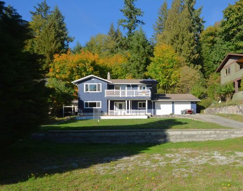 4731 Sinclair Bay Road, House other with 4 bedrooms, 2 bathrooms and 2 parking in Garden Bay BC | Card Image