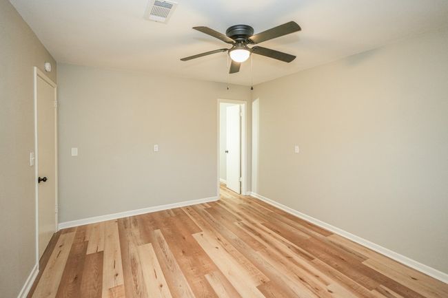 484 Us Highway 259 N, House other with 3 bedrooms, 3 bathrooms and null parking in De Kalb TX | Image 25