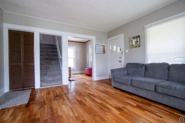 1193 Sw Jewell Ave, House other with 4 bedrooms, 2 bathrooms and null parking in Topeka KS | Image 5