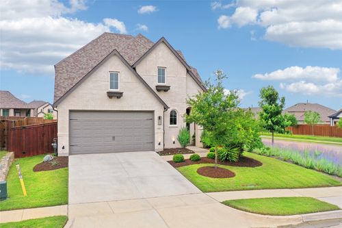1800 Pelham Dr, Aubrey, TX, 76227-4638 | Card Image