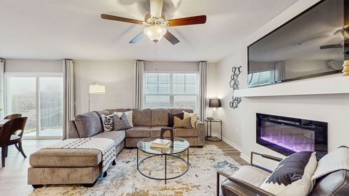 1405 S Banks Street, West Des Moines, IA, 50263 | Card Image