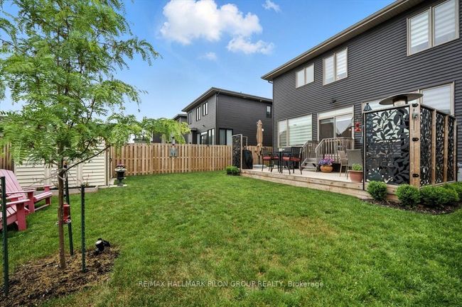 1142 Diamond St, House other with 3 bedrooms, 3 bathrooms and 2 parking in Rockland ON | Image 24