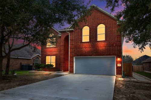 222 Paddington Dr, Kyle, TX, 78640-5509 | Card Image