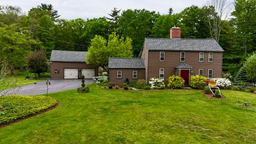 32 Sandown Rd, Danville, NH, 03819-3000 | Card Image