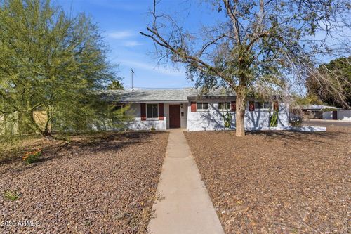 940 E Berridge Lane, Phoenix, AZ, 85014 | Card Image