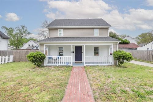 23 Afton Pkwy, Portsmouth, VA, 23702-2700 | Card Image