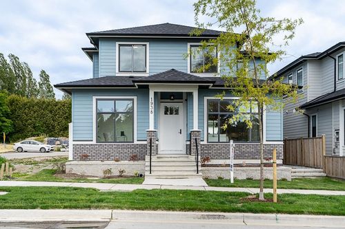 1938 167a St, Surrey, BC, V3Z1K2 | Card Image