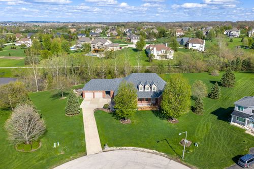 7689 Cole Ct, Yorkville, IL, 60560-9281 | Card Image