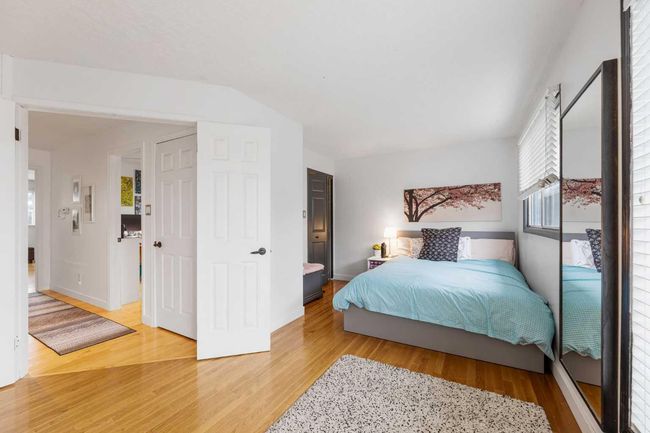43 Coachwood Place Sw, House other with 4 bedrooms, 4 bathrooms and 4 parking in Calgary AB | Image 29