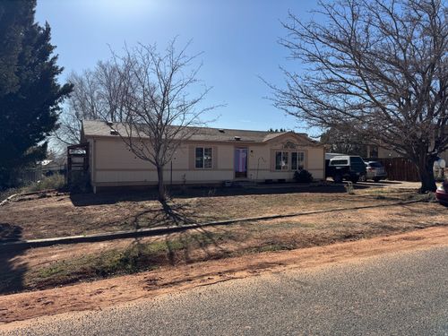 445 W Vance Dr, Kanab, UT, 84741-6284 | Card Image