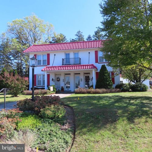 302 S Coldbrook Ave, CHAMBERSBURG, PA, 17201-2718 | Card Image