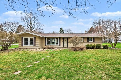 728 Chippewa Trl, Niles, MI, 49120-3156 | Card Image