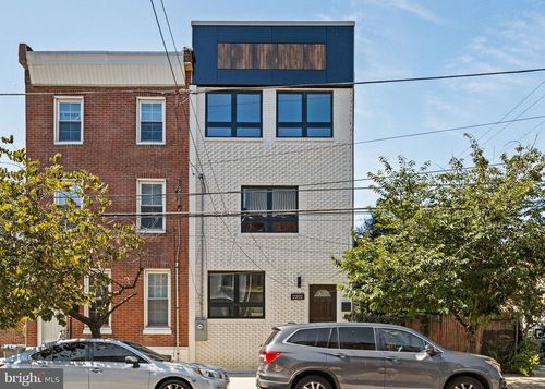 2202 E Huntingdon St, PHILADELPHIA, PA, 19125-1809 | Card Image