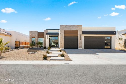 332 Rio Pinsaqui Ct, El Paso, TX, 79932-3029 | Card Image