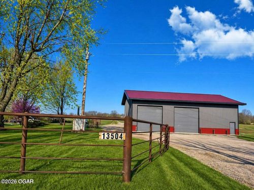 13504 Jay Dr, Neosho, MO, 64850-7838 | Card Image