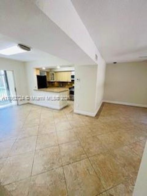 apt-162e-8401 Sw 107th Ave, Miami, FL, 33173-4362 | Card Image