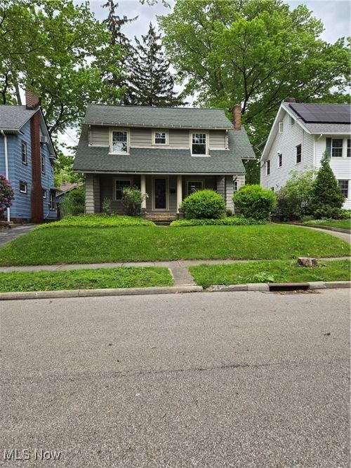 2209 Lamberton Rd, Cleveland Heights, OH, 44118-2811 | Card Image