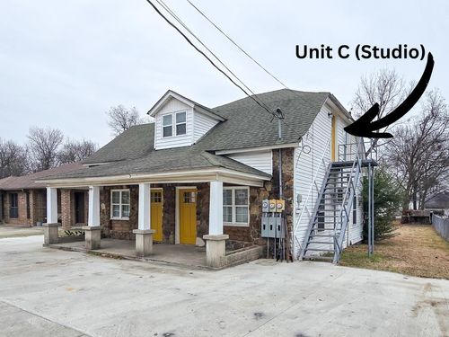 c-studio-721 N 2nd St, Paragould, AR, 72450-3008 | Card Image