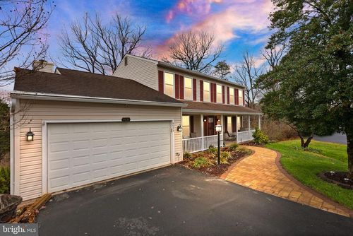 9534 Country Roads Lane, MANASSAS, VA, 20112 | Card Image