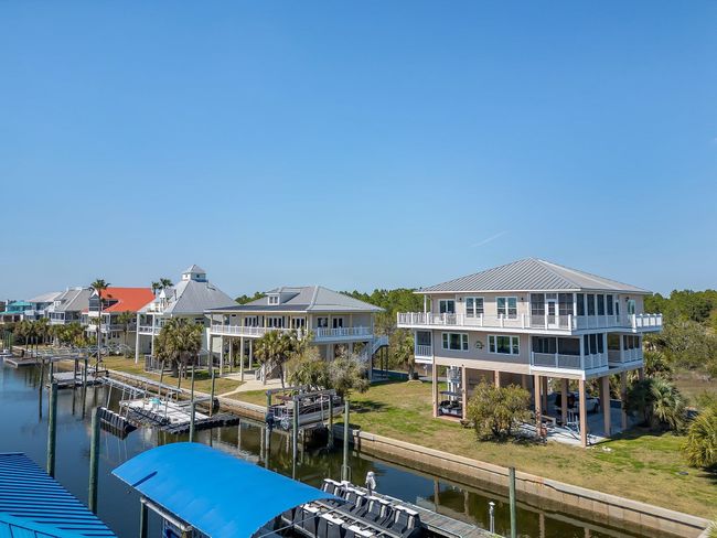 201 Se Harbor Point Dr, House other with 4 bedrooms, 5 bathrooms and null parking in Sewalls Point FL | Image 40