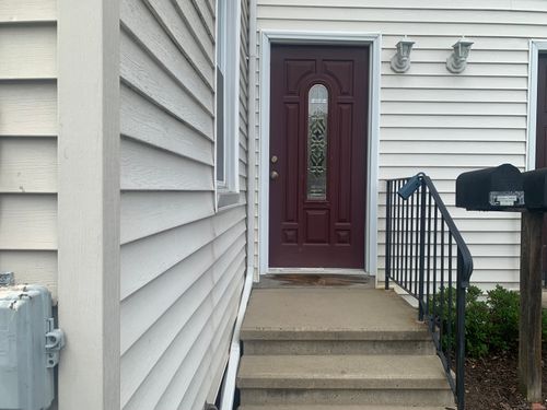 20 5th Ave, Danbury, CT, 06810-1630 | Card Image