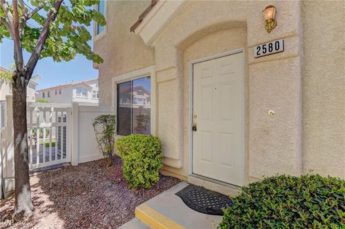 2580 Velez Valley Way, Henderson, NV, 89002-9398 | Card Image