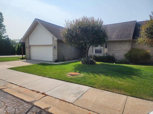 34958 Meadowlark Lane, Richmond, MI, 48062 | Card Image