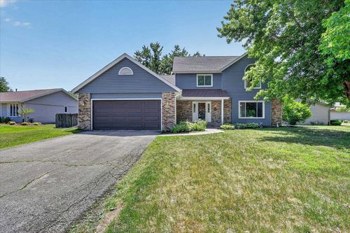 3296 N Trainer Rd, Rockford, IL, 61114-5689 | Card Image