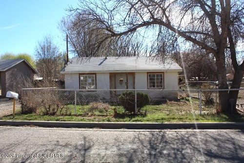 804 Pioneer Ave, Aztec, NM, 87410-1740 | Card Image